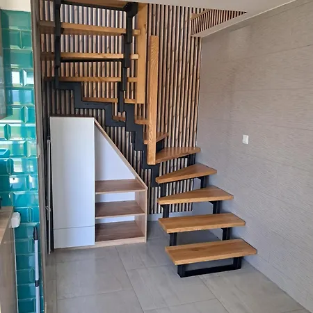 Zamkowe Zacisze בית אירוח