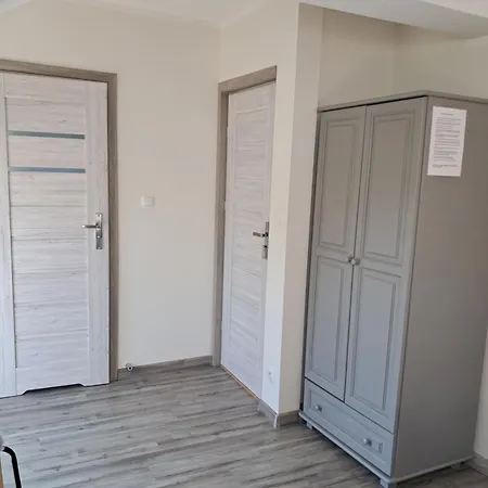 Zamkowe Zacisze * שורשטז'ין