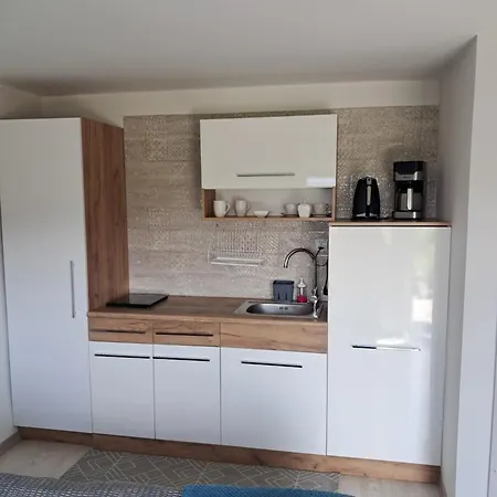 Zamkowe Zacisze * שורשטז'ין