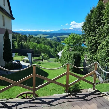 Zamkowe Zacisze בית אירוח שורשטז'ין